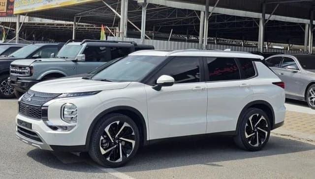 2024 MITSUBISHI OUTLANDER 2.5L AWD