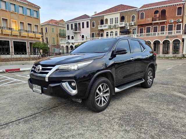 2019 TOYOTA FORTUNER 2.8 V
