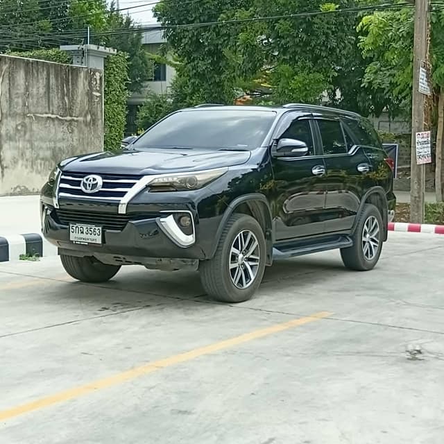 2016 TOYOTA FORTUNER 2.4 V