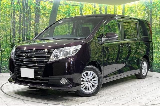 2017 TOYOTA NOAH 2.0 G