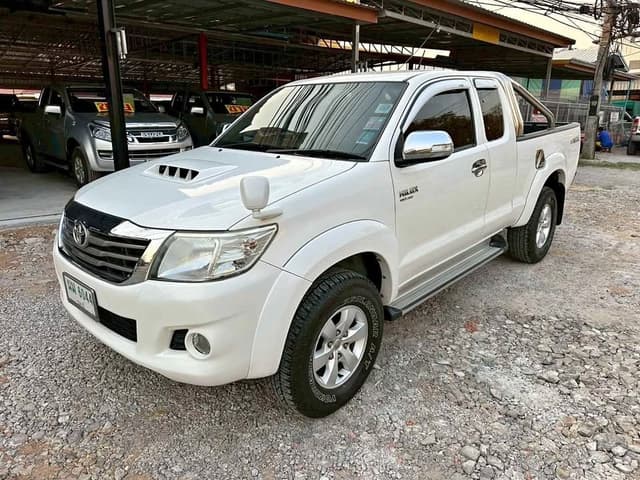 2013 TOYOTA HILUX VIGO 2.5 E SMART CAB