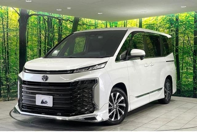 2023 TOYOTA VOXY 2.0 S-Z