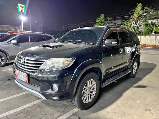 2015 TOYOTA FORTUNER 3.0 V