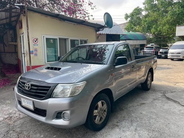 2015 TOYOTA HILUX VIGO 2.5 SINGLE CAB