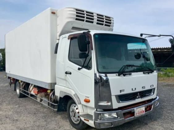 2012 MITSUBISHI FUSO FIGHTER 4X2 REFRIGERATOR BODY 6M60