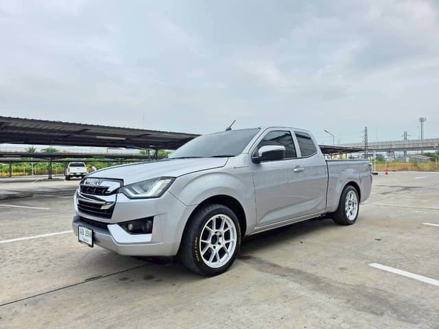 2021 ISUZU D-MAX 1.9 SPACECAB
