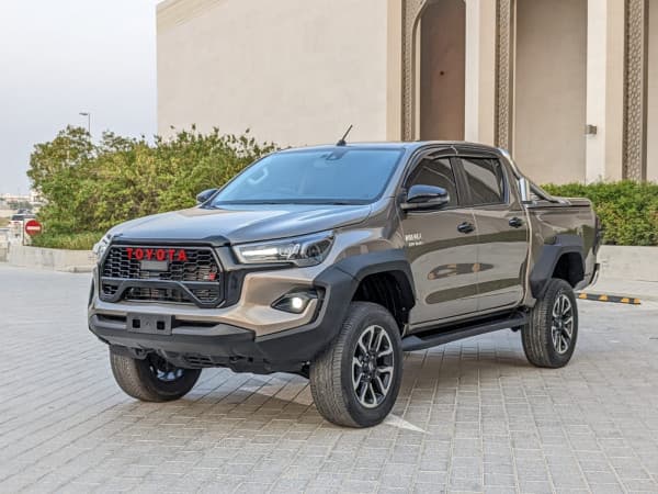 2021 TOYOTA HILUX 2.8 DOUBLE CAB