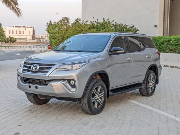 2016 TOYOTA FORTUNER 4.0